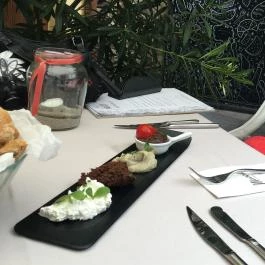 Macok Bisztró és Borbár, Eger - Étel/ital