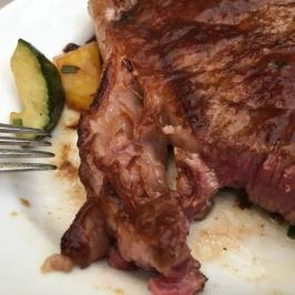 Macok Bisztró és Borbár, Eger - Étel/ital