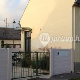 Várszálló Apartman Gyula - Külső kép