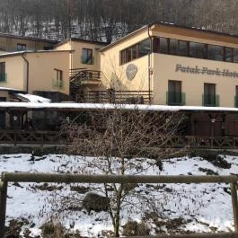 Patak Park Hotel, Visegrád - Külső kép