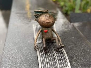 Kolodko: Skála Kópé miniszobor Budapest