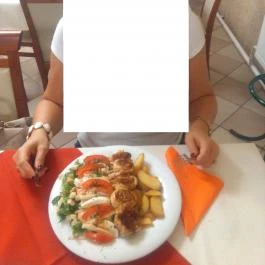 Vendéglő a Három Tölgyfához, Tatabánya - Egyéb