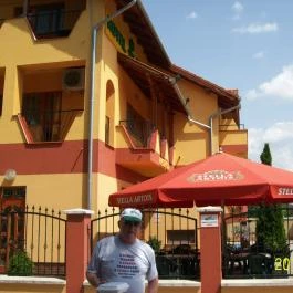 Royal Hotel Cserkeszőlő - Külső kép