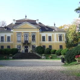 De La Motte kastély Noszvaj - Külső kép