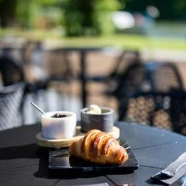 Újváros Bisztró Szarvas - Egyéb