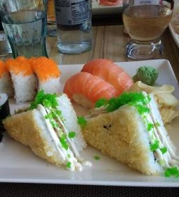 La Guna Sushi Bár