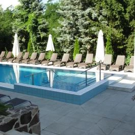 Calimbra Konferencia & Wellness Hotel Miskolctapolca - Medence/kert