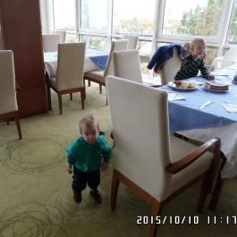 Erzsébet Szálloda Balatonőszöd, Balatonőszöd - Vendéglátás