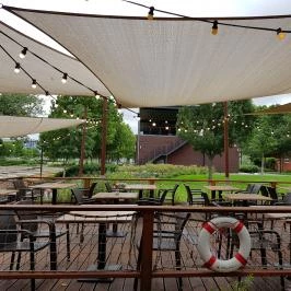 Vakvarjú Beach Bistro Budapest - Külső kép