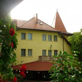 Fried Kastély Hotel Simontornya - Külső kép