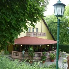 Fried Kastély Hotel Simontornya - Külső kép