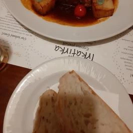 Vakvarjú Étterem - Újlipót, Budapest - Étel/ital