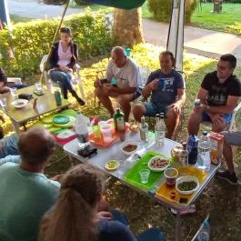 Kristályfürdő és Kemping , Ajka - Medence/kert