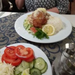 Platán Étterem Sárvár Sárvár - Étel/ital