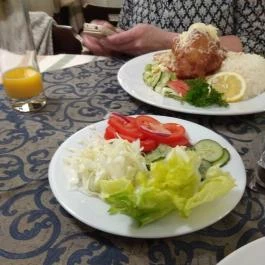 Platán Étterem Sárvár Sárvár - Étel/ital