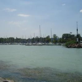 Sirály Hotel, Balatonlelle - Környék