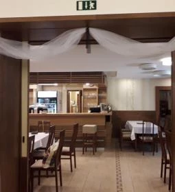 Natur Hotel Kövestető