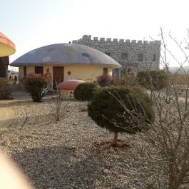 Piramis Fürdő és Üdülőpark Demjén - Medence/kert