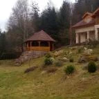 Aranybánya Panzió és Apartmanház Telkibánya - Medence/kert