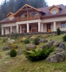 Aranybánya Panzió és Apartmanház 