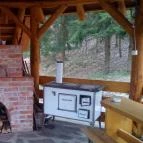 Aranybánya Panzió és Apartmanház Telkibánya - Medence/kert