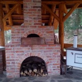 Aranybánya Panzió és Apartmanház , Telkibánya - Medence/kert