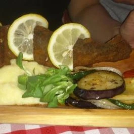 Peppino Pizzéria & Étterem, Eger - Étel/ital