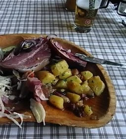 Taverna Étterem és Vendégház