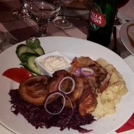 Csülök Csárda Miskolc - Étel/ital