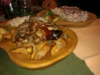 Macska Fogadó étterme Martonvásár