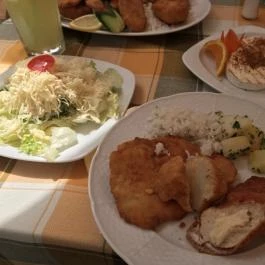 Fejesvölgy Étterem Veszprém - Étel/ital