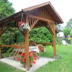 Pékház Apartman Bakonybél - Medence/kert