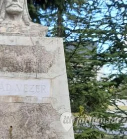 Árpád vezér szobra