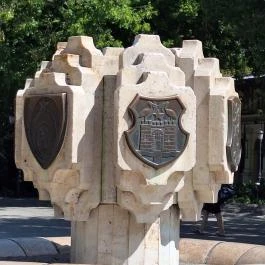 Címerdomb Kecskemét - Külső kép