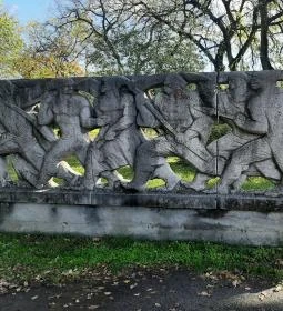 295. legjobb látnivaló: Dózsa népe