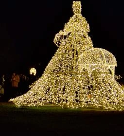 Fénypompás Kastélypark 