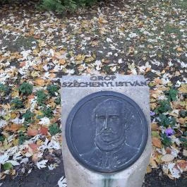 Gróf Batthyány Lajos-mellszobor és Első Független Magyar Kormány tagjai Zalakaros - Egyéb