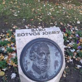 Gróf Batthyány Lajos-mellszobor és Első Független Magyar Kormány tagjai Zalakaros - Egyéb