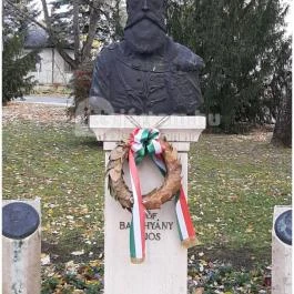 Gróf Batthyány Lajos-mellszobor és Első Független Magyar Kormány tagjai Zalakaros - Egyéb