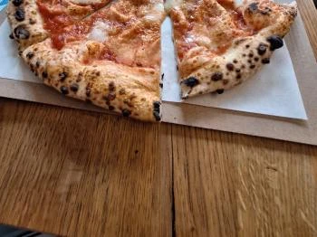 PitStop Pizza Esztergom