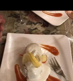 Vöröskő Kisvendéglő