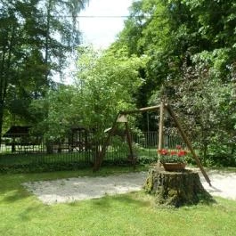 Ózon Panzió, Lillafüred - Medence/kert