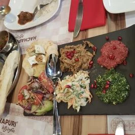 Hachapuri Grúz Étterem Budapest - Étel/ital