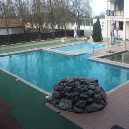 Hotel Gara Gyógy- és Wellness Szálloda, Füzesgyarmat - Medence/kert