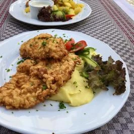 Elisabeth Étterem Szentendre - Étel/ital