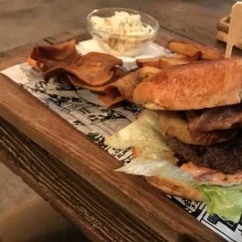 BB'z Bar & Grill Budapest - Étel/ital