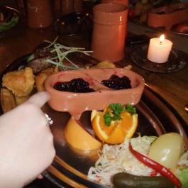 Sir Lancelot Középkori Lovagi Étterem Budapest - Étel/ital