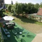 Amfora Apartmanok Gyula - Medence/kert