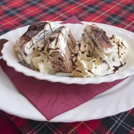 Báró Eötvös Loránd Turistaház étterme, Dobogókő - Étel/ital