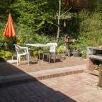 Eden Rose Apartman Pilisszentkereszt - Medence/kert